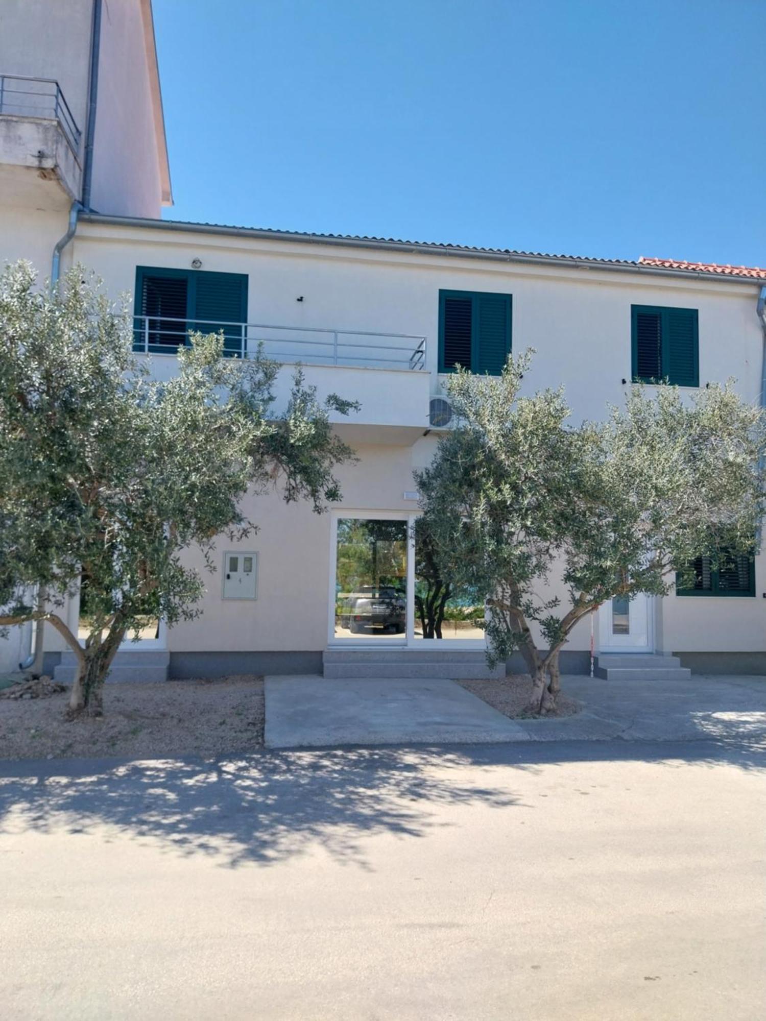 Beach Apartment Ana With Sea View, Balcony, Garden & Bbq, Murter - Dalmatia ภายนอก รูปภาพ