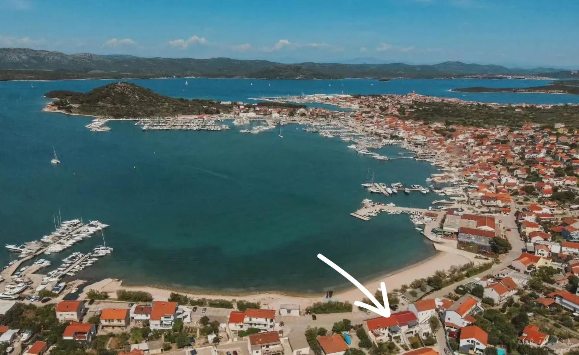 Beach Apartment Ana With Sea View, Balcony, Garden & Bbq, Murter - Dalmatia ภายนอก รูปภาพ