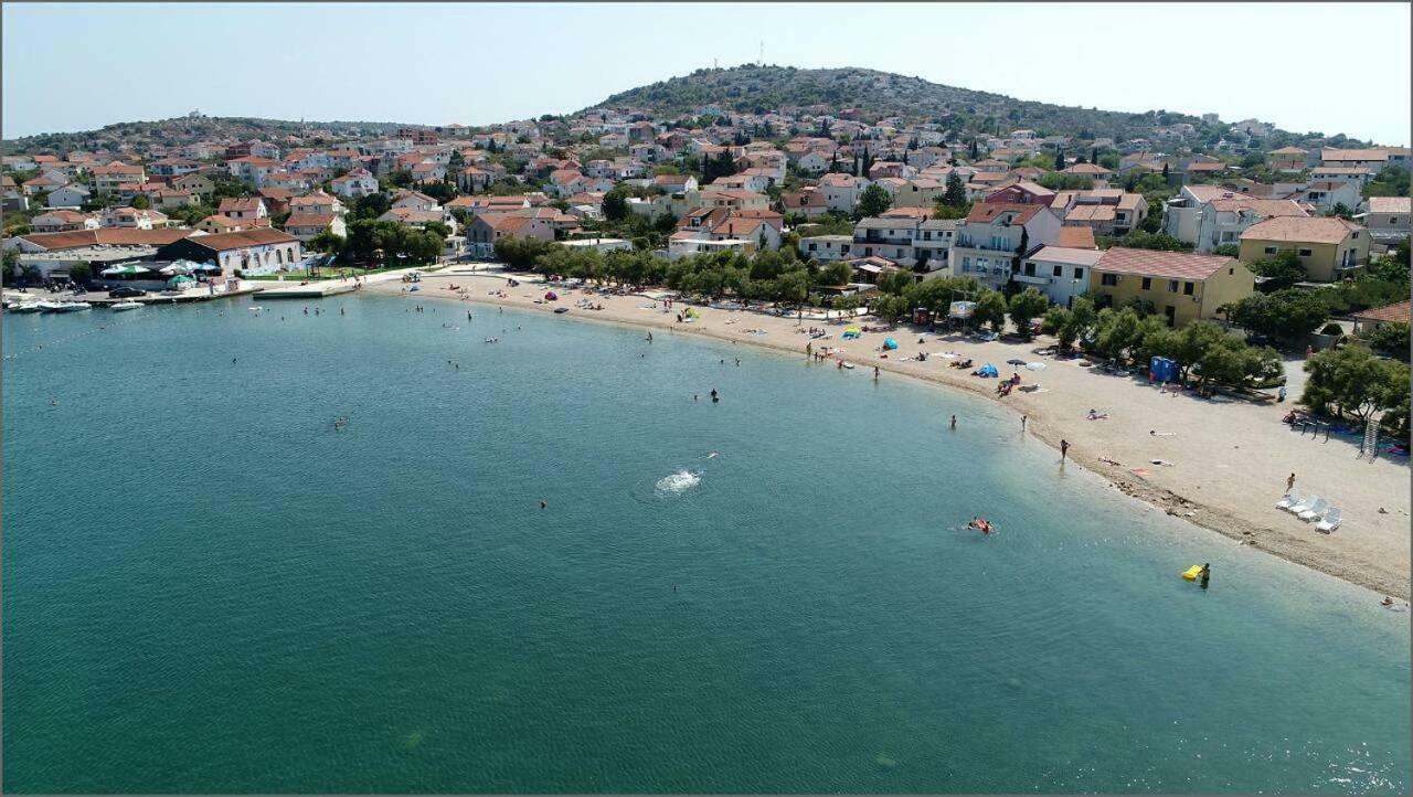 Beach Apartment Ana With Sea View, Balcony, Garden & Bbq, Murter - Dalmatia ภายนอก รูปภาพ